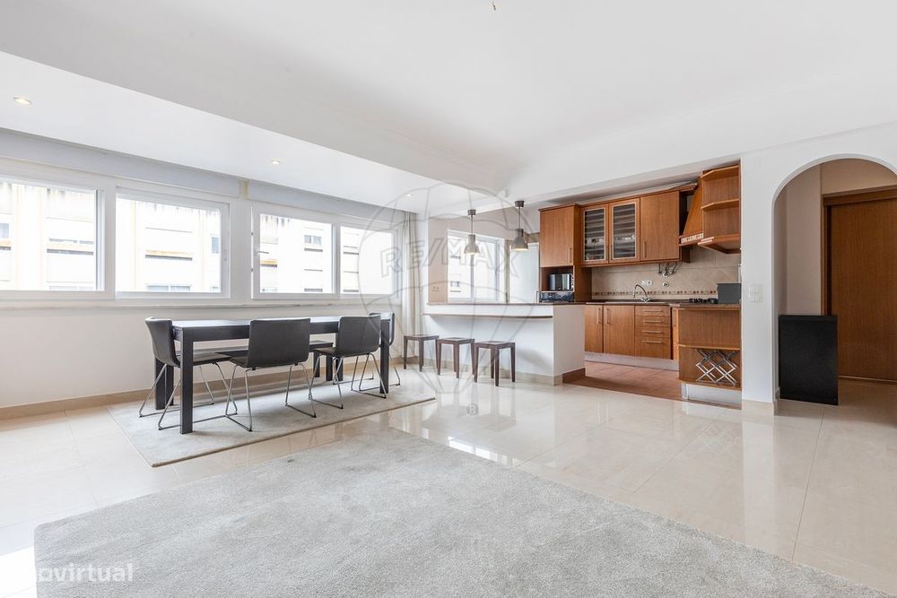 Apartamento T2 para arrendamento