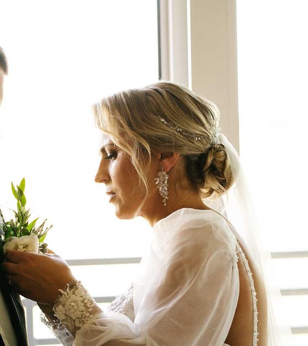 Suknia ślubna w kol. Ivory-koronka-tiul/długi welon/dokładane rękawy