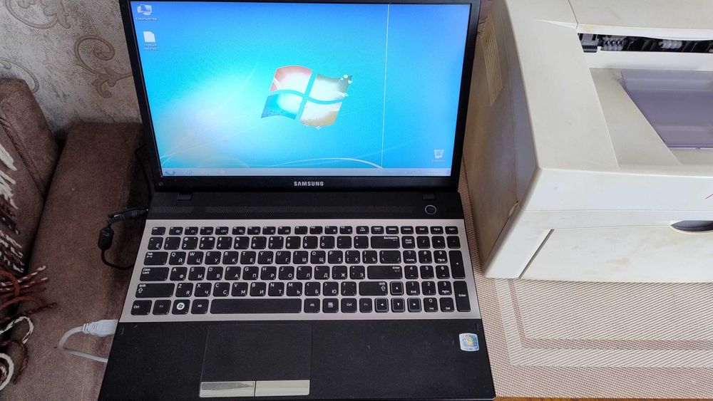 БУ Комп'ютерні комплектуючі та запчастини