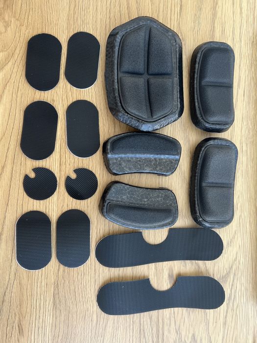 Подушечки LDV , пади до шолому Fast Mich ACH TOR та ін.