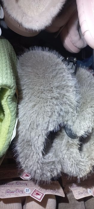 Капці шикарні пухнасті