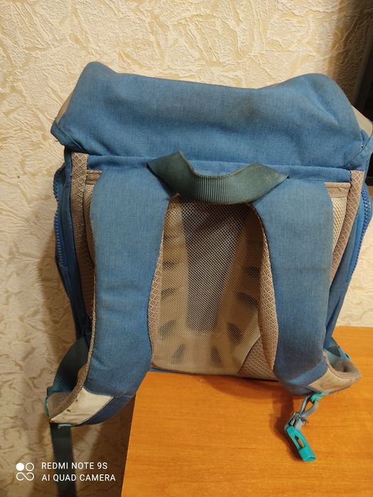 Школьный ранец б/у.портфель.