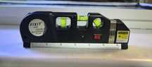 Nivel laser com fita metrica