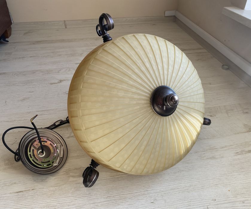 Люстра класична