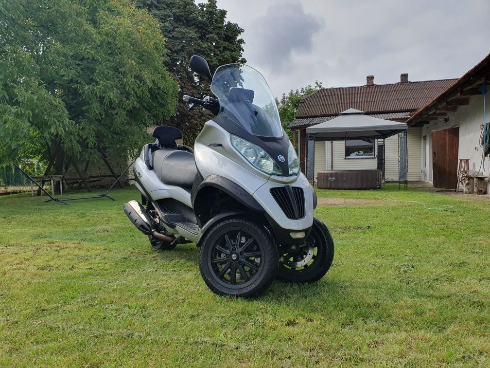 Piaggio MP3 400, 2008 rok