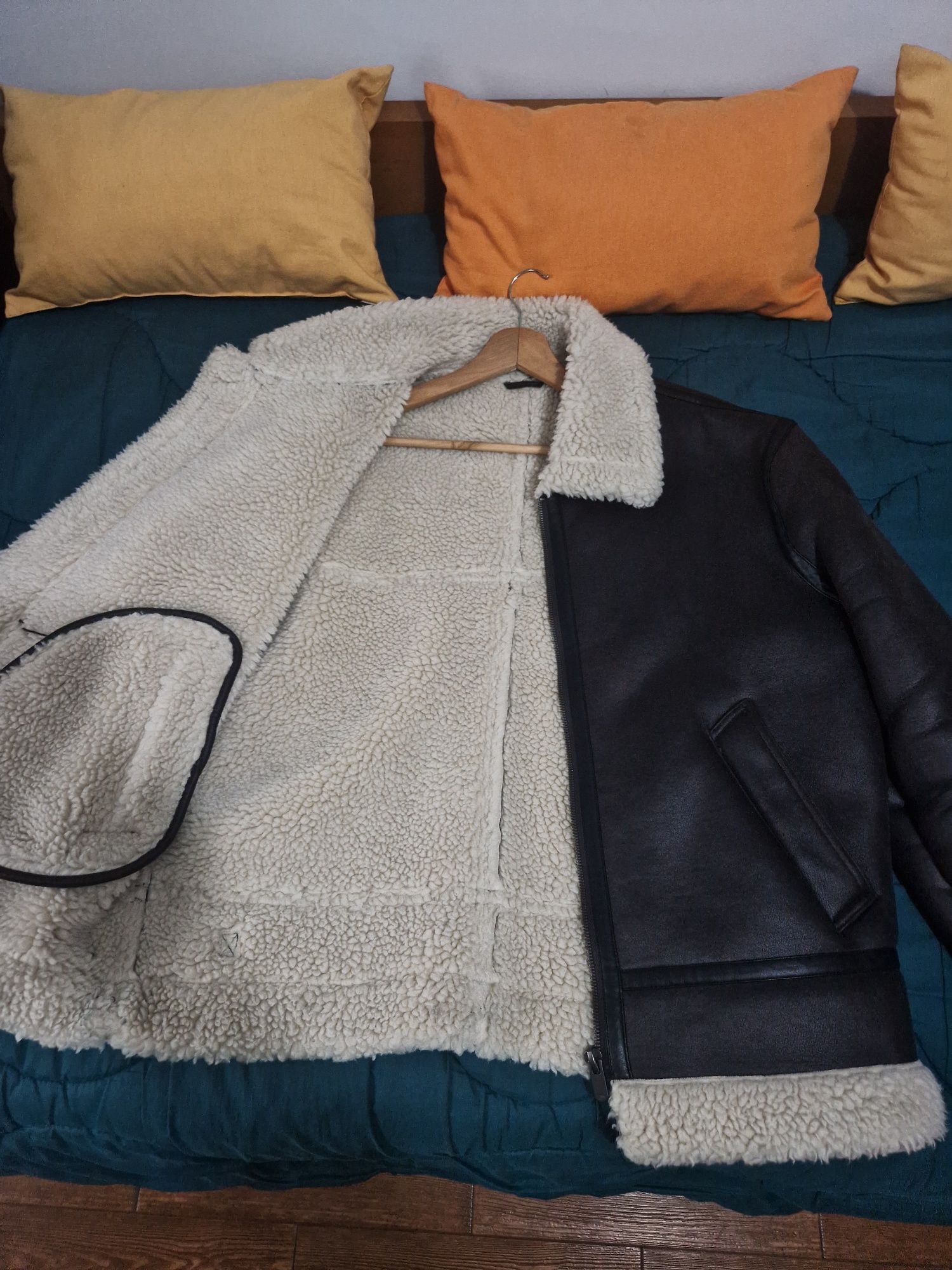 Casaco Shearling Faux Leather