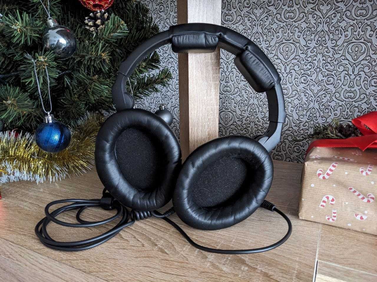 Навушники Sennheiser HD 300 Pro