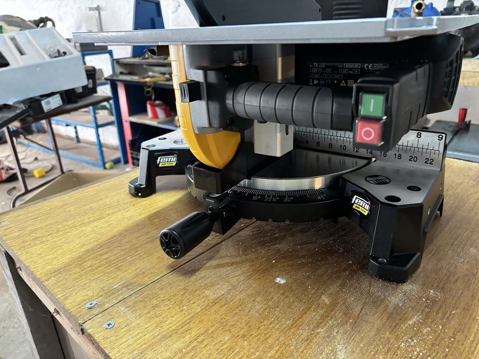 Maquina de corte duplo