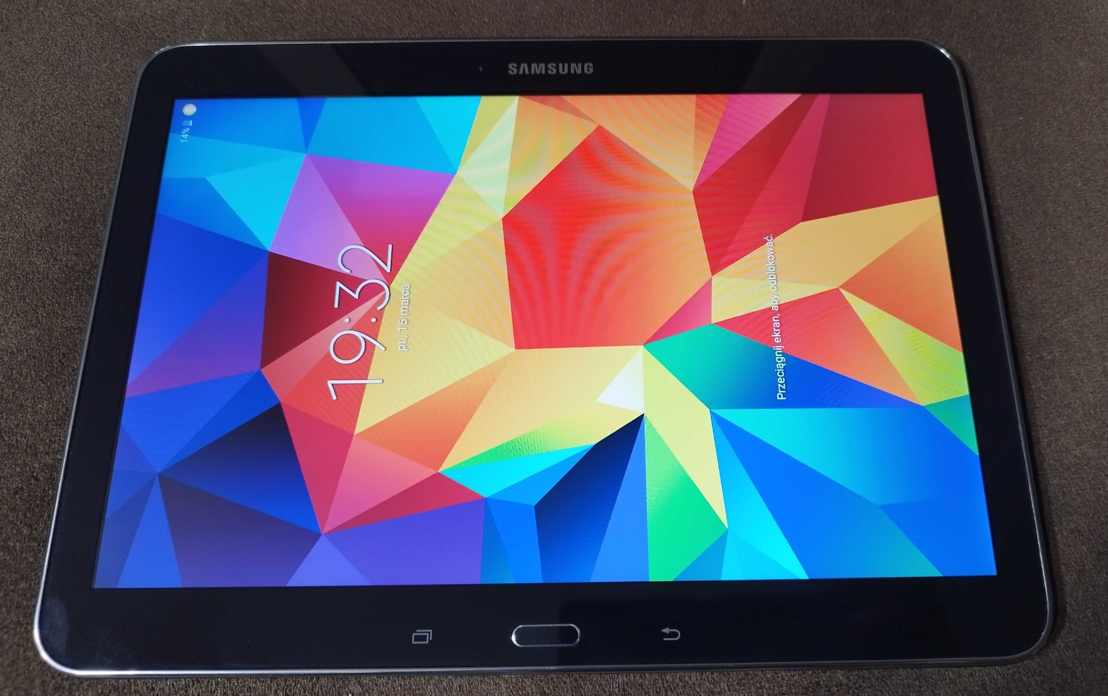 Tablet Samsung GALAXY TAB 4 SM-T530 10.1" 1,5/16GB