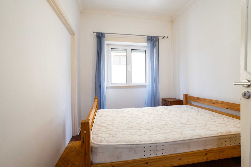 Arrenda-se apartamento T3 mobilado no Bairro Norton de Matos