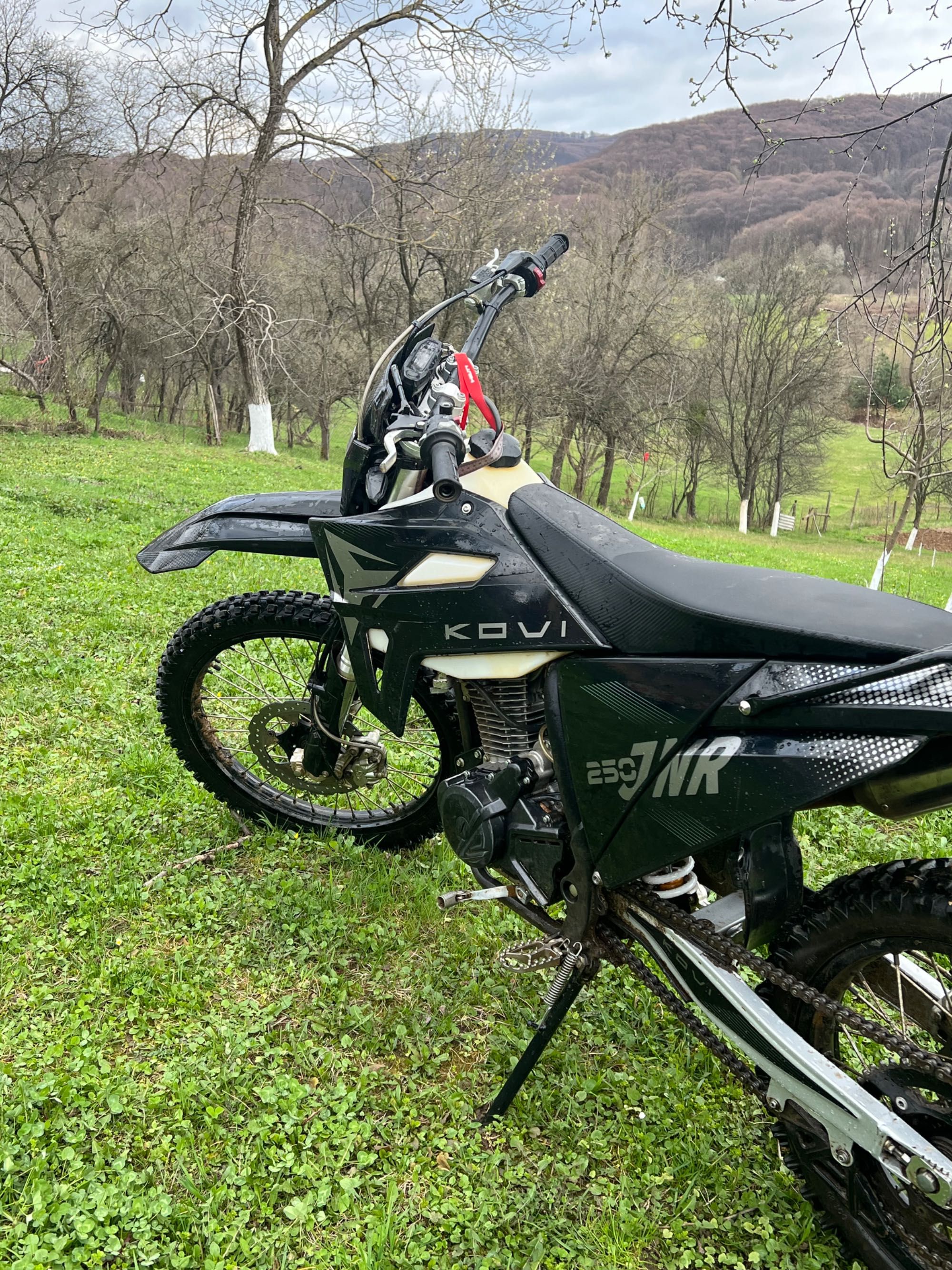 Kovi    jnr   250
