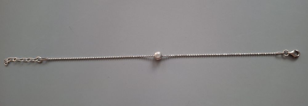 Srebrna damska bransoletka z kuleczką z firmy Yes próba 925