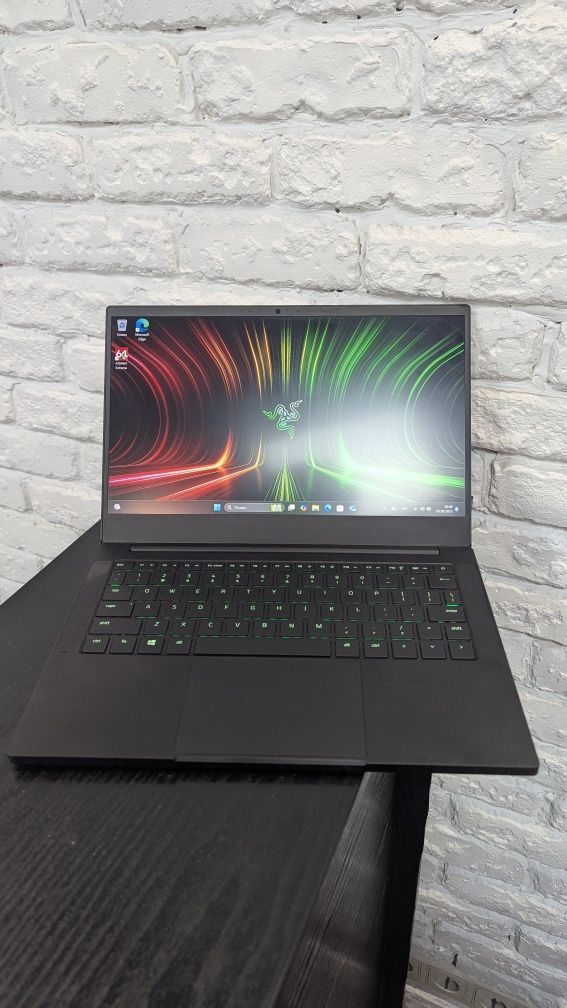 Razer blade stealth 13 2019 i7 8Gb 256Gb 13" Full hd IPS RGB