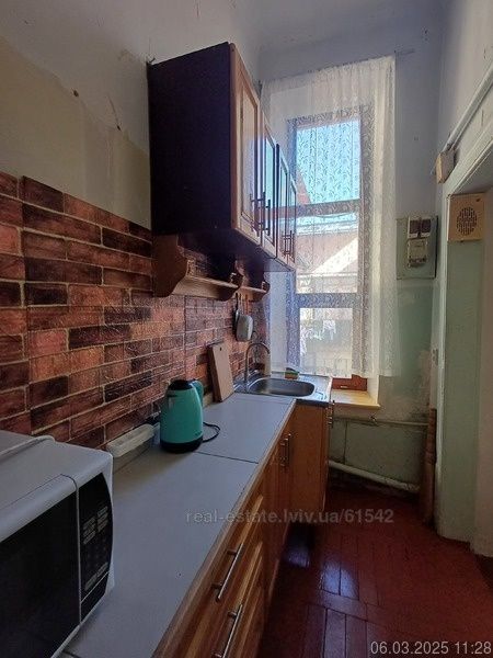 Оренда 2 кімн.кв вул Дорошенка біля Університету