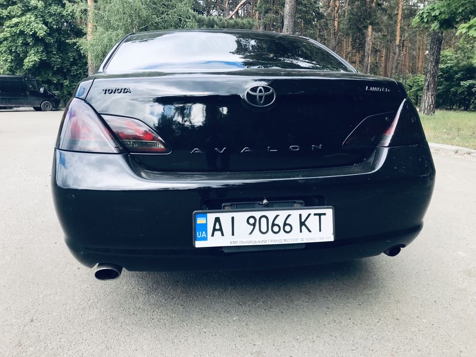 продам тойоту авалон