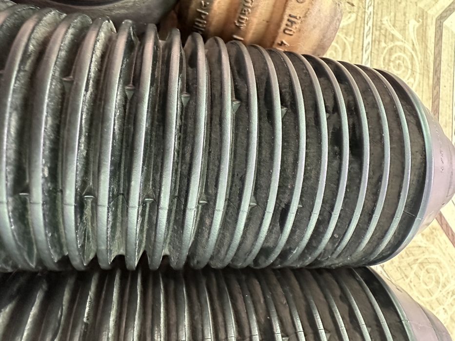 Опорники,пыльники, отбойники Golf 4