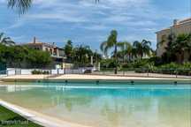 T3 com piscina e garagem, em Santa Bárbara de Nexe