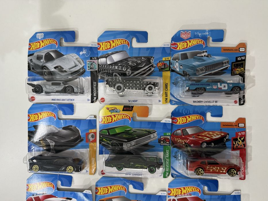Autka Hot Wheels