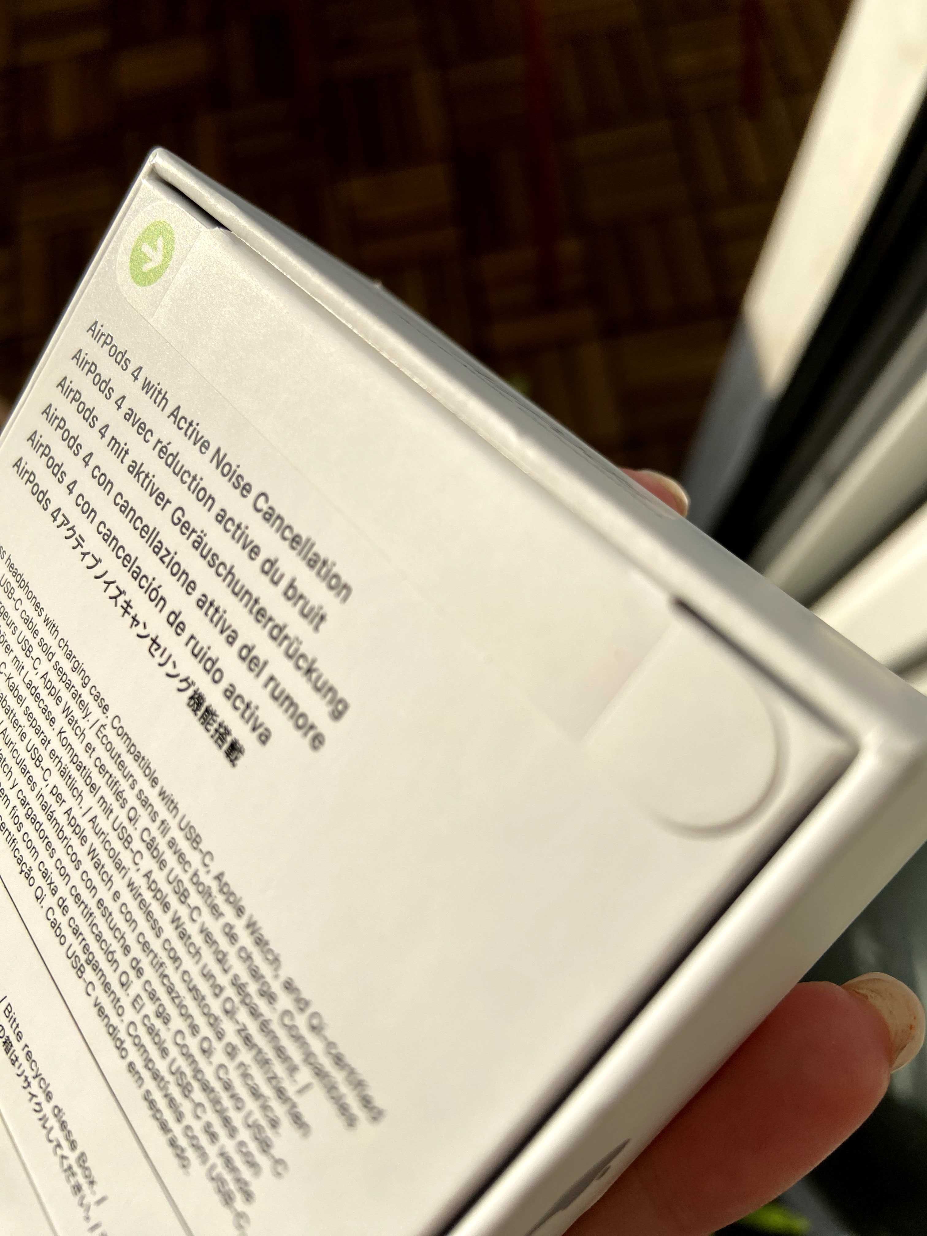 Airpods 4 - com cancelamento de ruído | Novos e selados