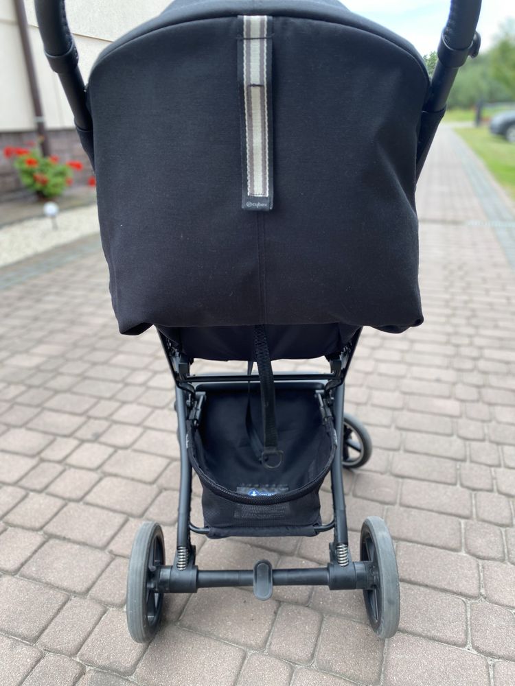 Wózek spacerówka cybec beezy czarny