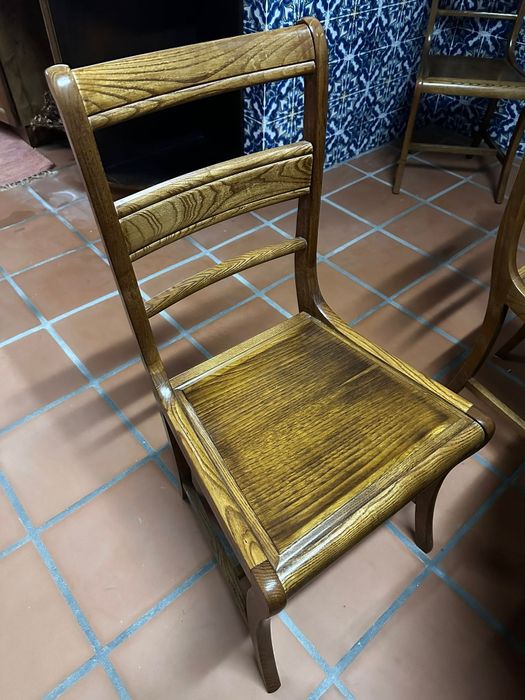 Vendo meda maciça em madeira
