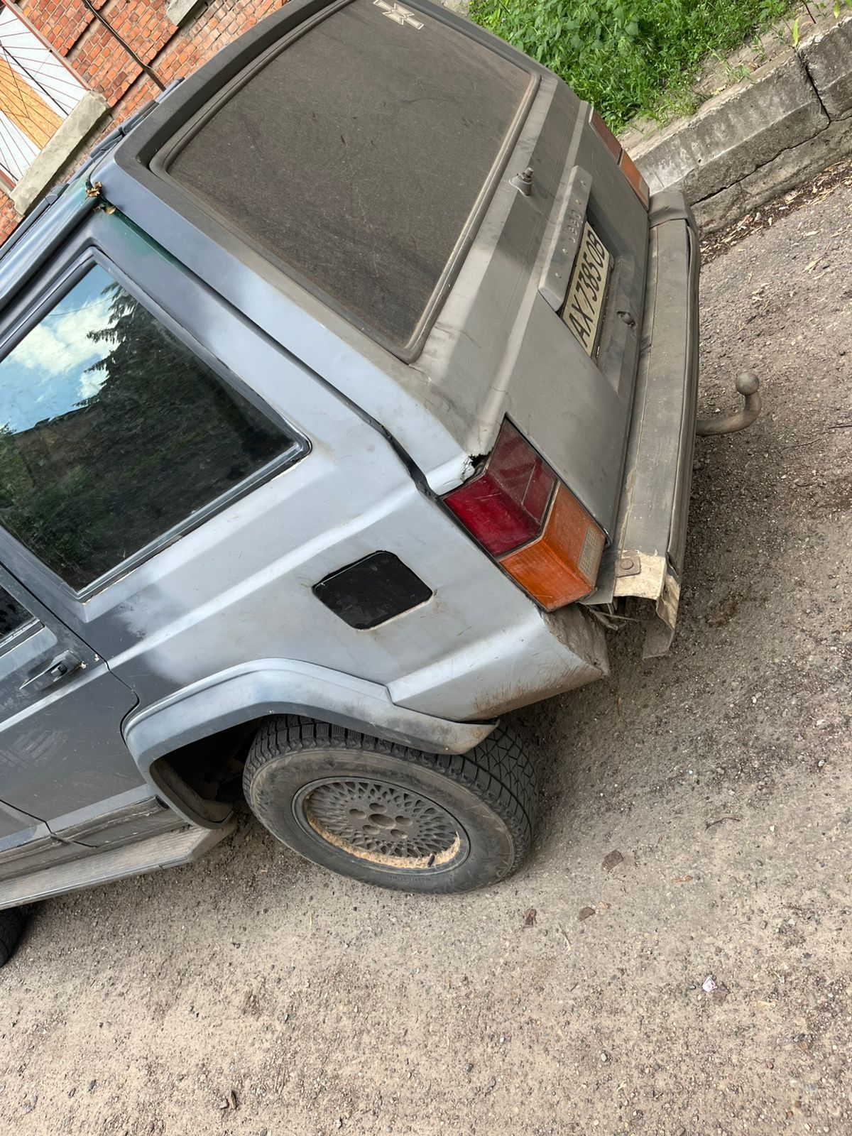 Джип черокі 4л автомат