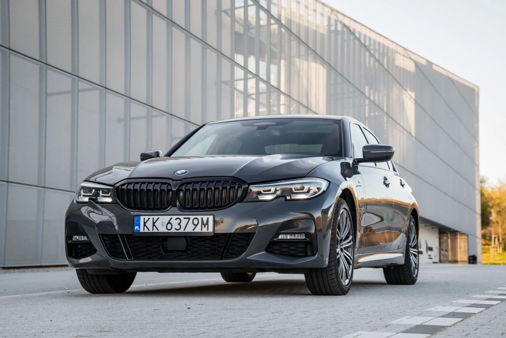 BMW Seria 3 Bmw 330e X-Drive. Vat 23%
