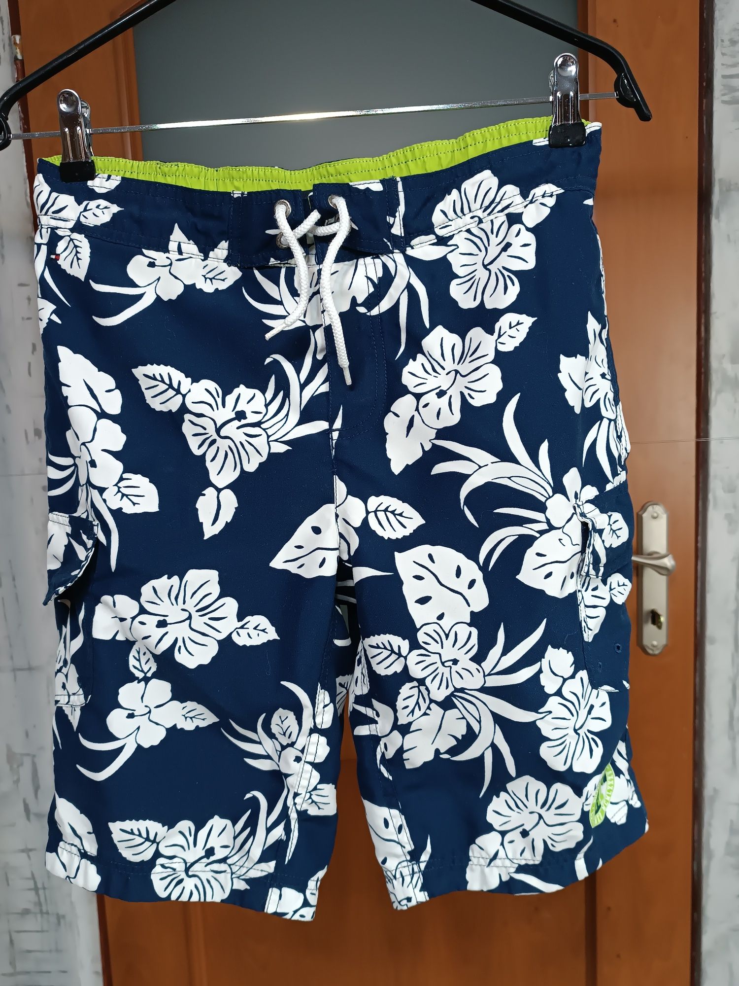 Tommy Hilfiger spodenki kąpielowe roz 14 lat