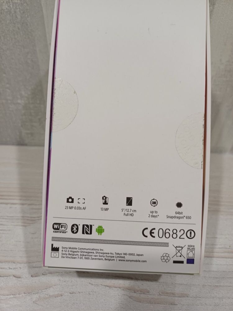 Телефон Sony Xperia X