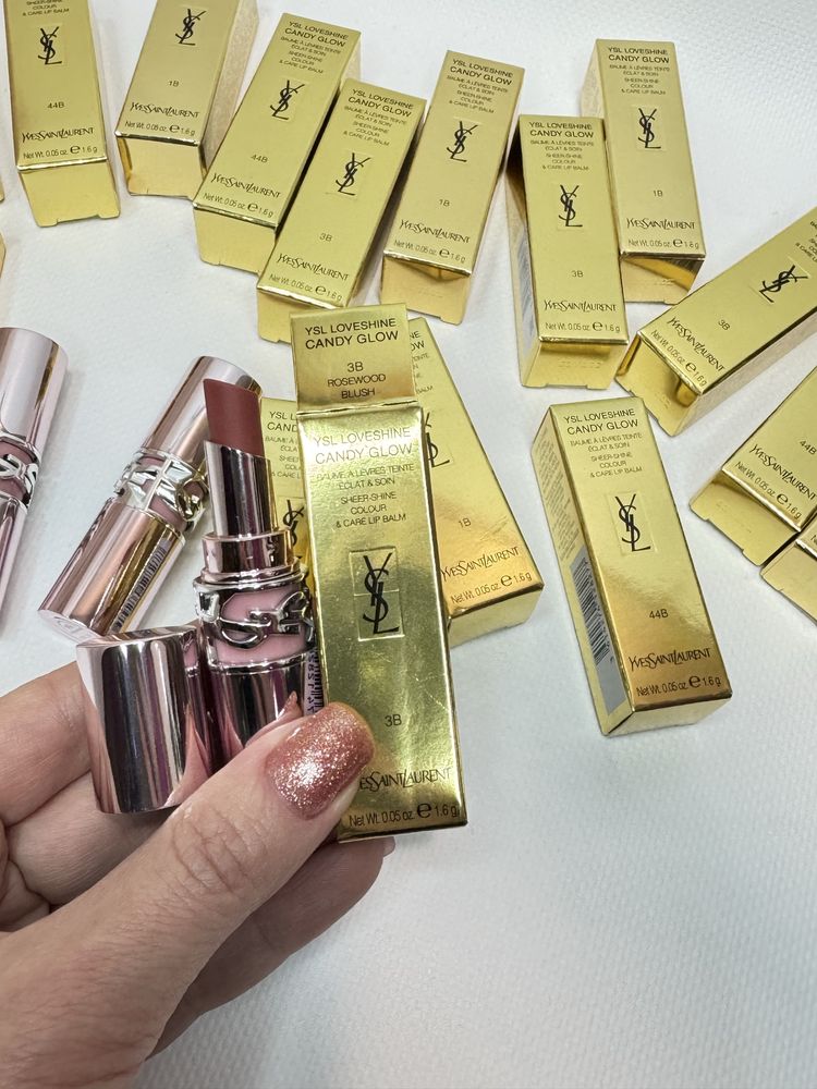 Бальзам для губ ультразволоження YSL Candy Glow