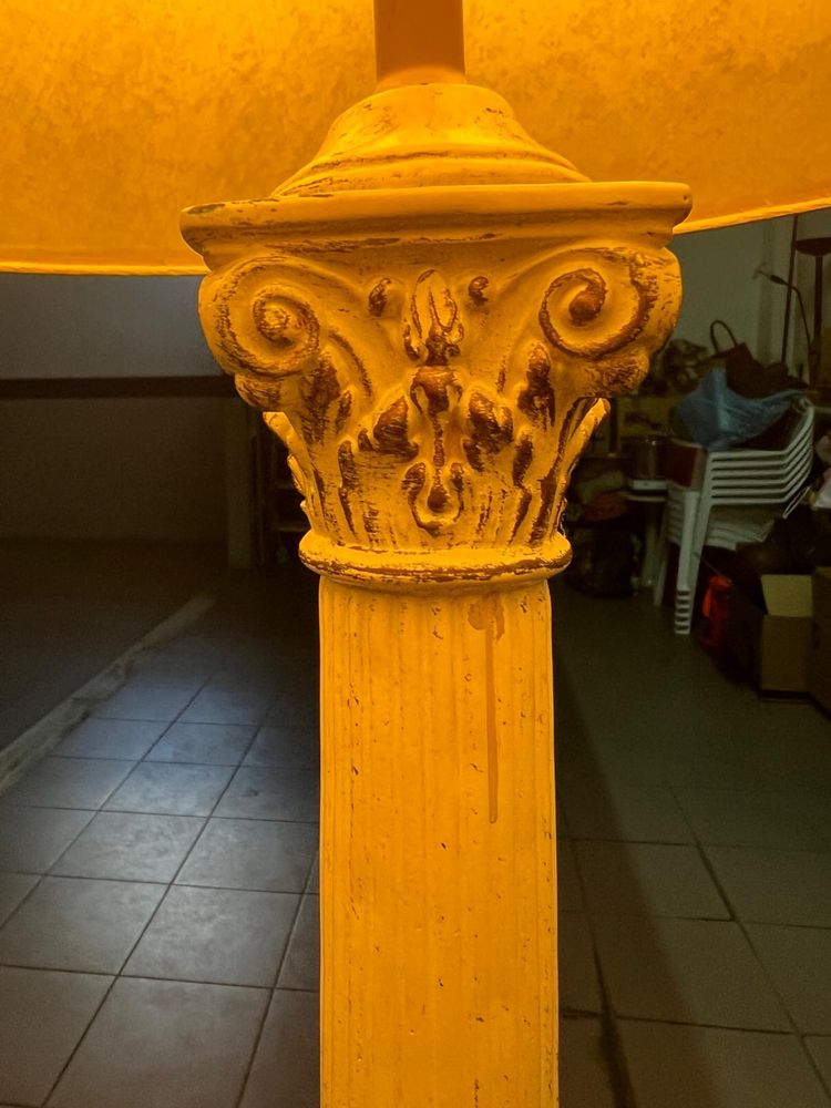 Candeeiro de mesa