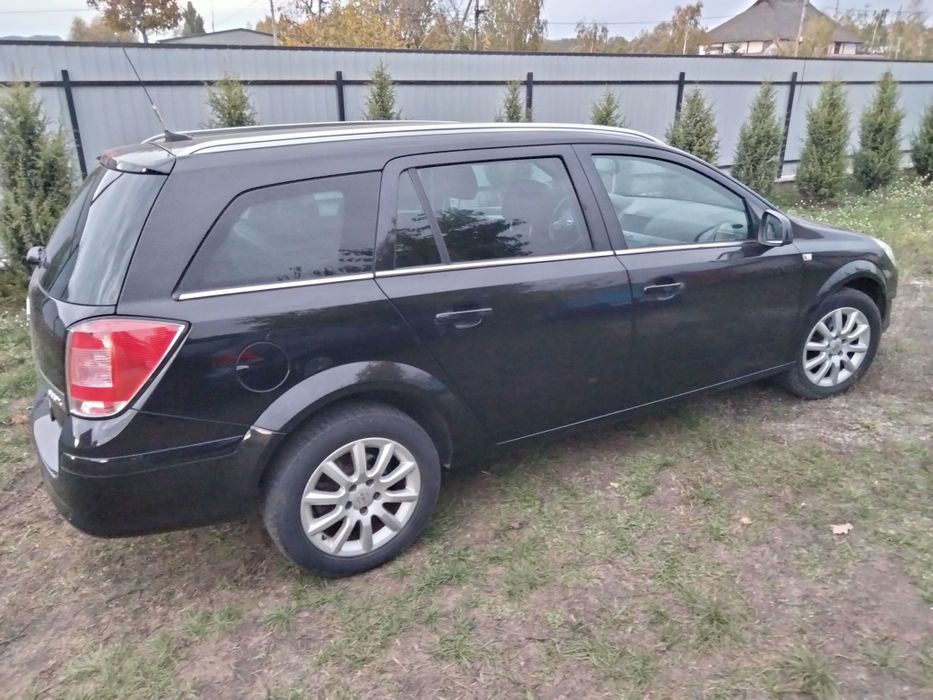 Продам Опель Астра H 2009 року