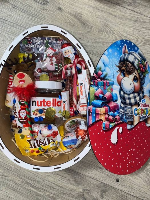 Подарункові бокси від Святого Миколая, на новий рік