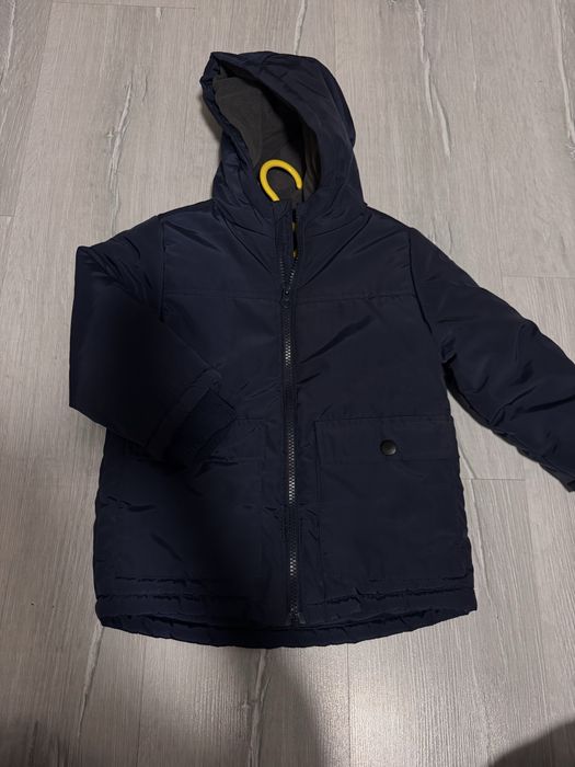 Зимова куртка на хлопчика