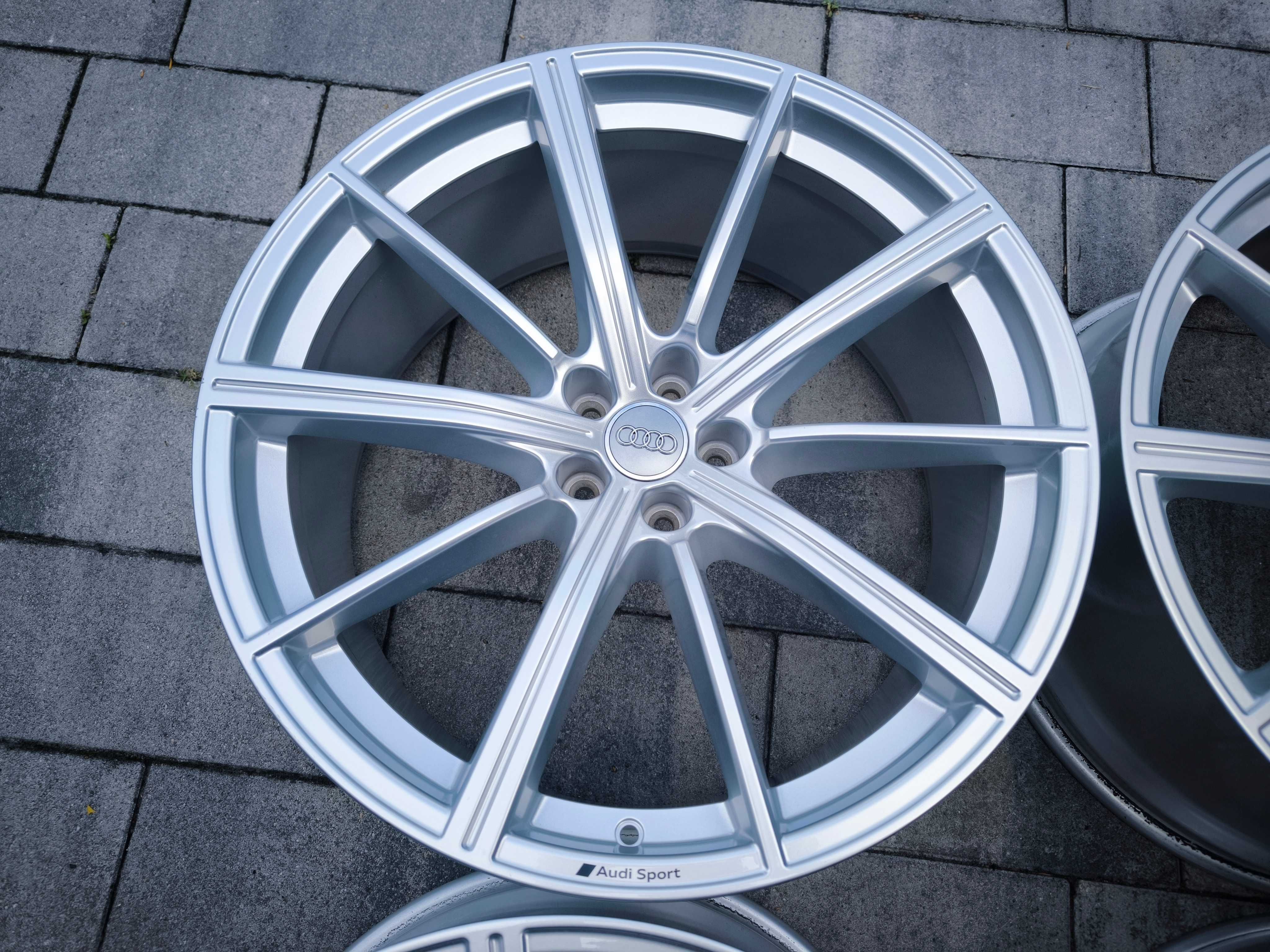 Felgi 22" do Audi Q7 Q8 SQ8 Sq 4M8