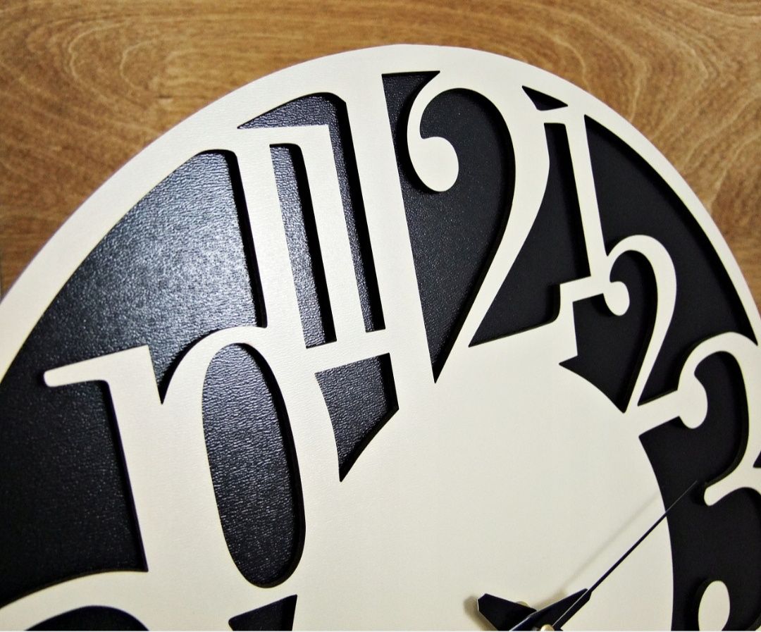 Zegar Ścienny 35cm Cichy Mechanizm Płynący Połysk 3D Magnolit