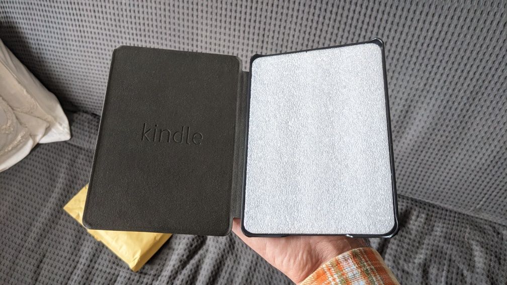 Чохол-обкладинка для Amazon Kindle 6"