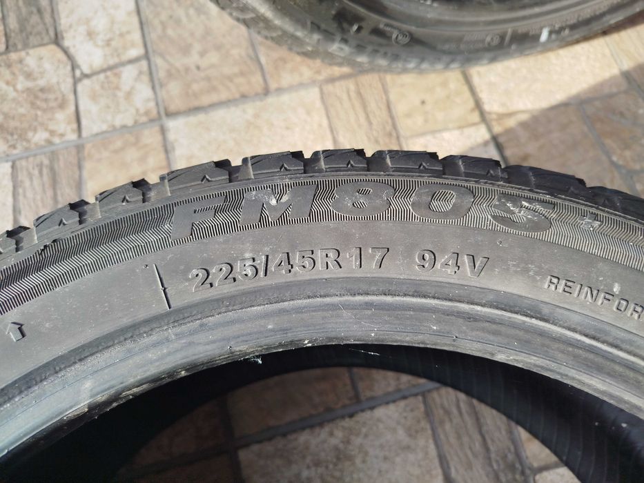 Зимняя резина 2245 45 17 Firemax