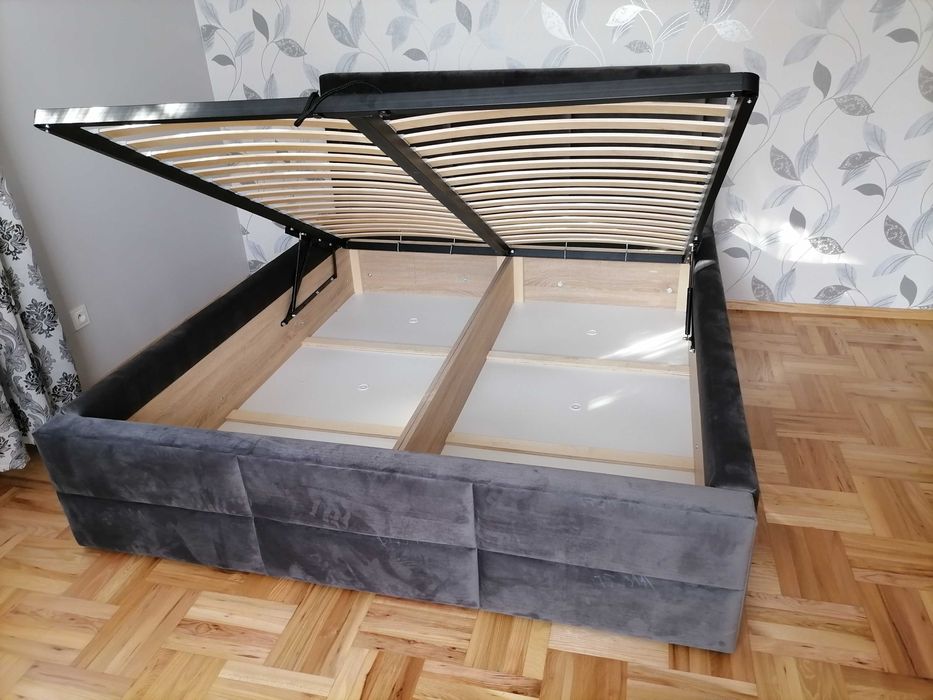 PRODUCENT stylowe lóżko glamour tapicerowane kryształki na wymiar NR.7