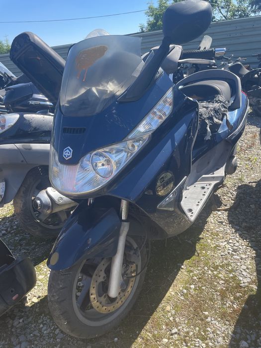 Plastik Lampa silnik Owiewka Części Piaggio X8 Xevo