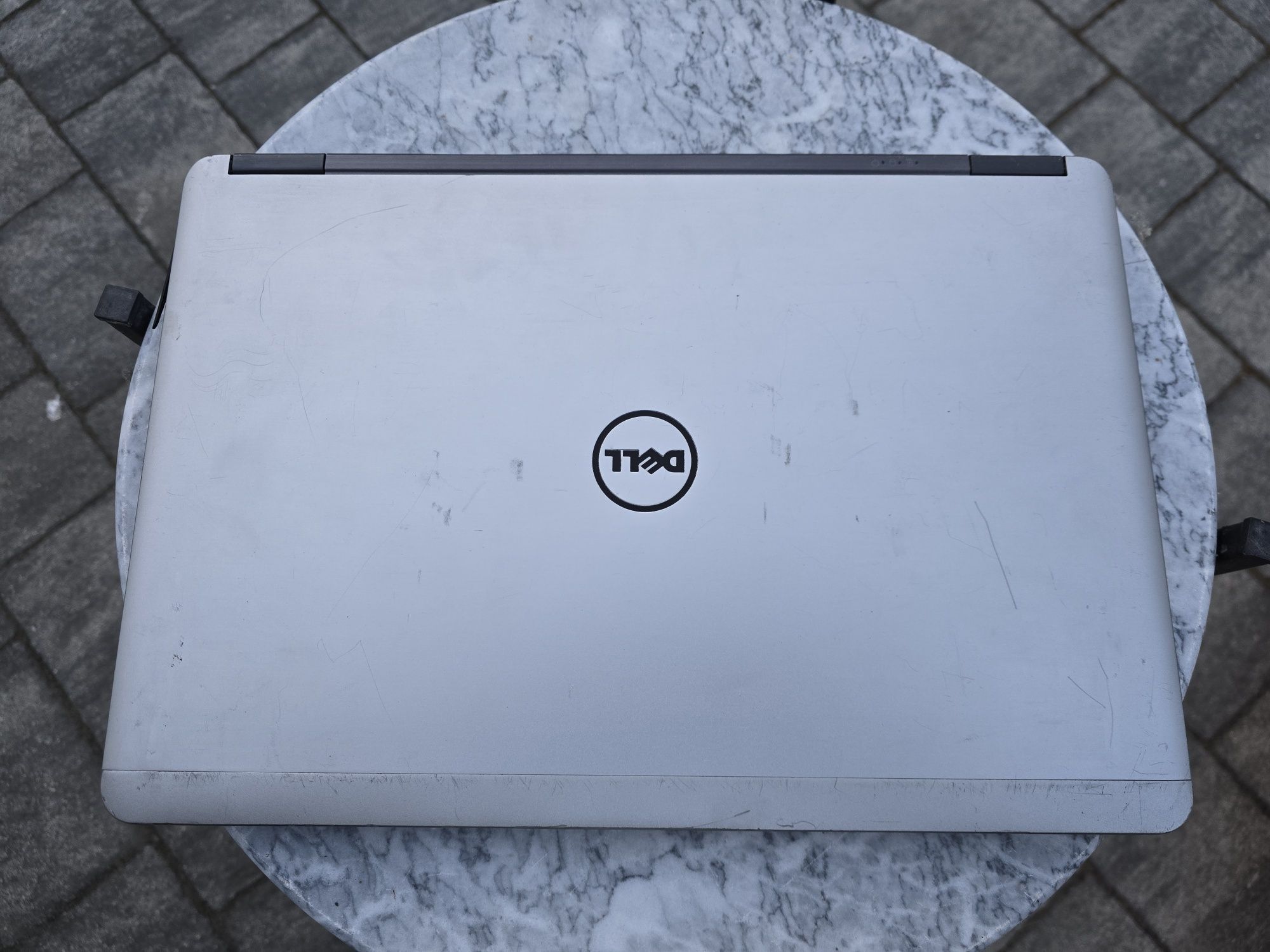 Laptop dell latitude e7440