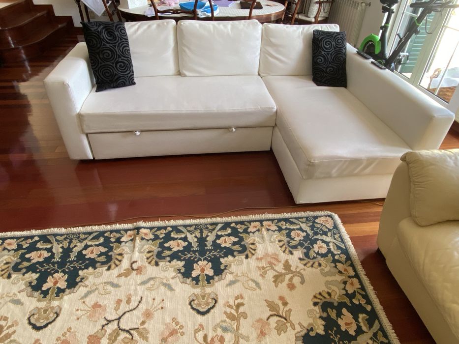 Sofá napa com chaisse longue