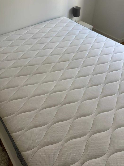 Colchão Casal IKEA VÅGSTRANDA 160x200cm – Extra Firme – Como Novo!