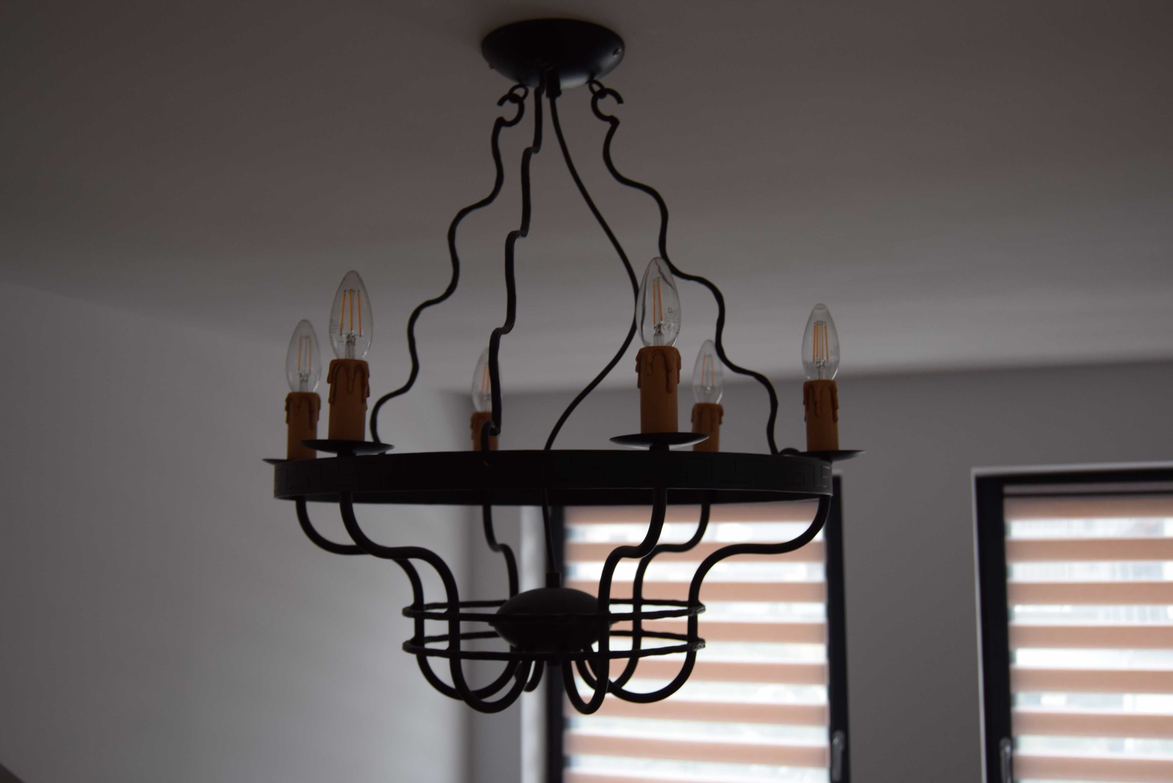 Żyrandol metaloplastyka, lampa wisząca 6 punktów świetlnych, stan bdb