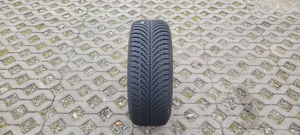 215/55r17 94V Goodyear Vector 4Seasons gen-2z 2021r ładna!