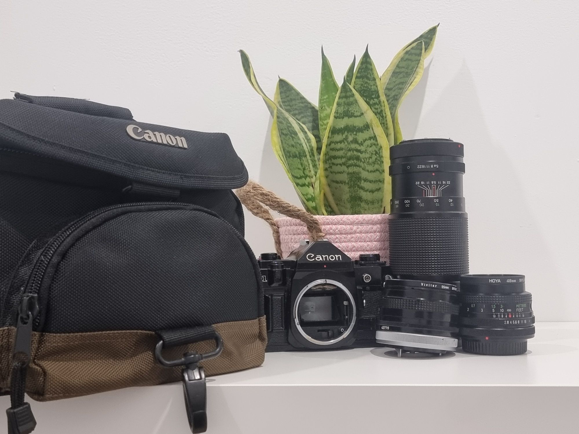 Canon A-1 + 3 Objetivas + Filtros + Mala – Pack Completo, Excelente