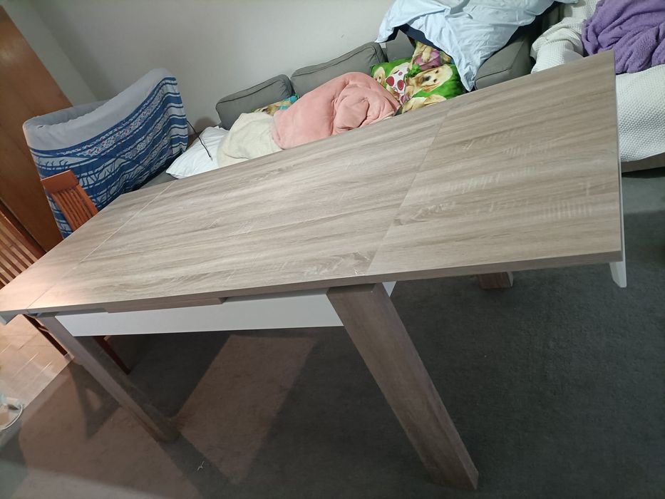 Mesa de jantar extensível
