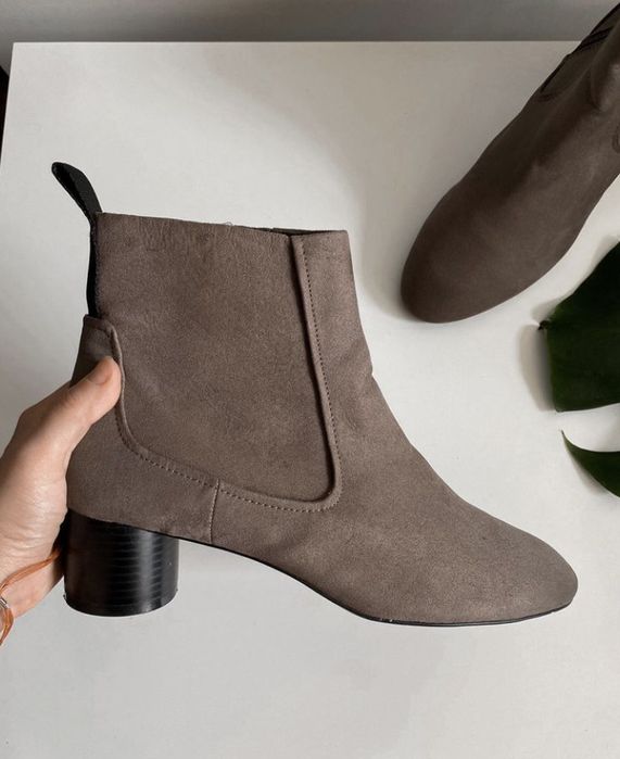 Ботильйони ботинки ZARA