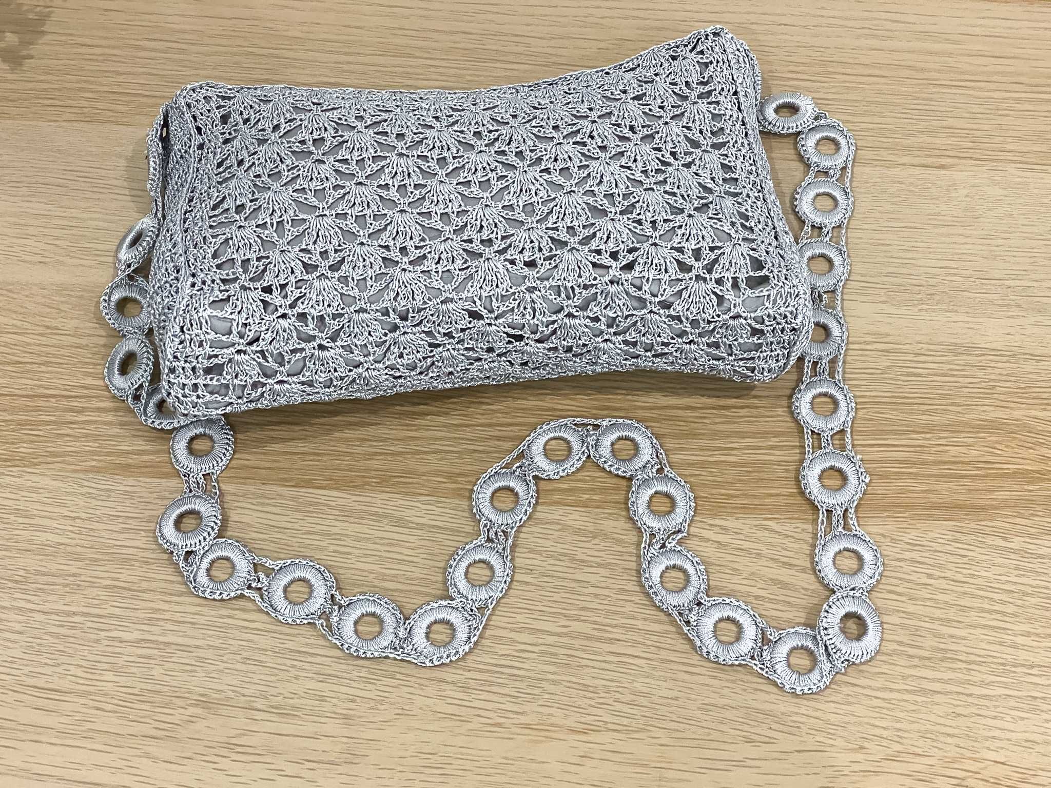Torebka w kolorze srebrnym, handmade