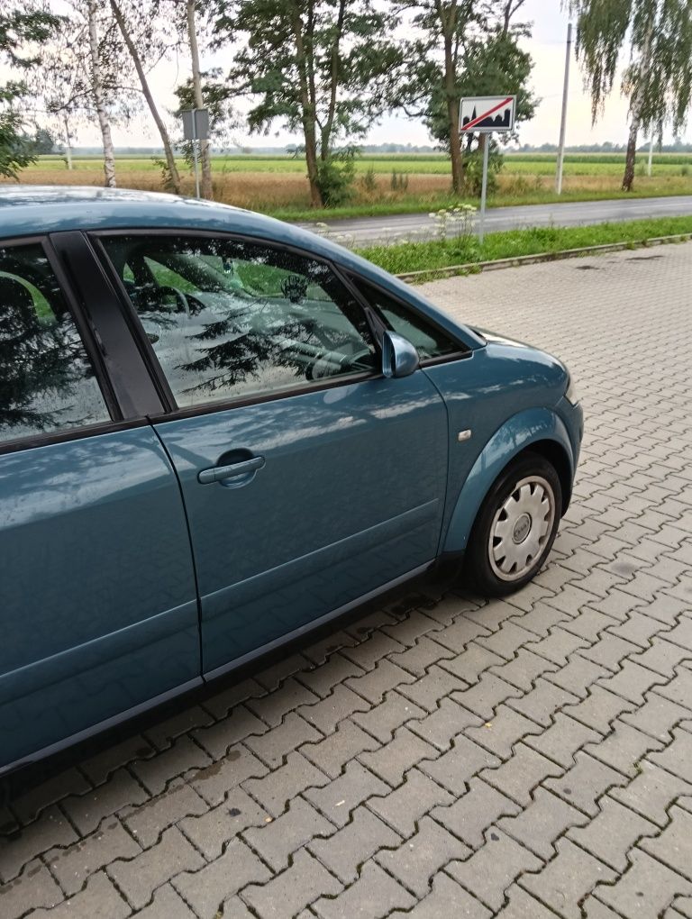 Sprzedam Audi a2 benzyna gaz